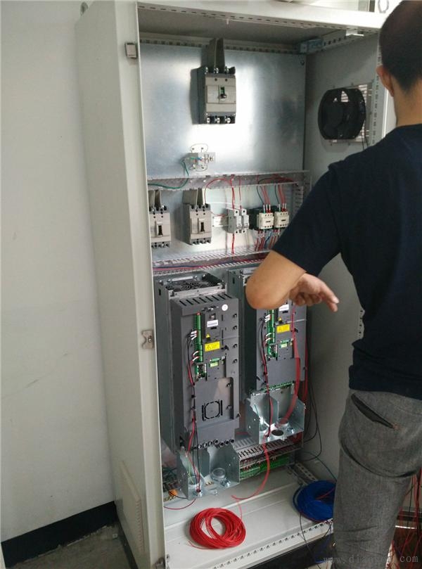 使用西门子S7-200,ABB变频器的设备设计安装全过程 使用西门子S7-200,ABB变频器的设备设计安装全过程