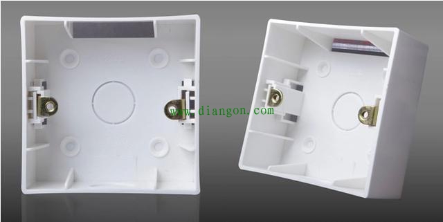 插座明装和暗装的区别