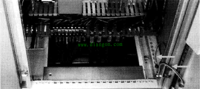 触摸屏的接地设计 触摸屏的接地设计