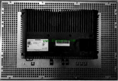 触摸屏的接地设计