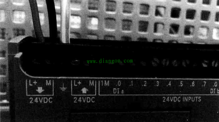 西门子S7-1200 PLC系统的接地规范