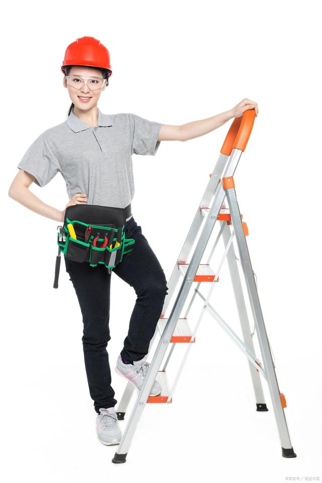 家中用了漏保，也要用空开，作用和区别在哪里？看电工师傅讲解