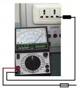 万用表分辨火线和零线方法图解