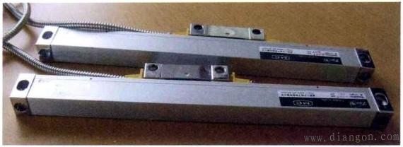 绝对式编码器和直线光栅尺的使用 绝对式编码器和直线光栅尺的使用