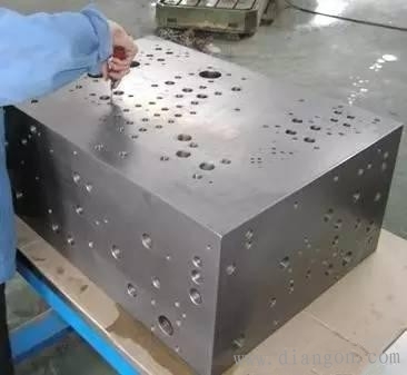 机械孔加工技术