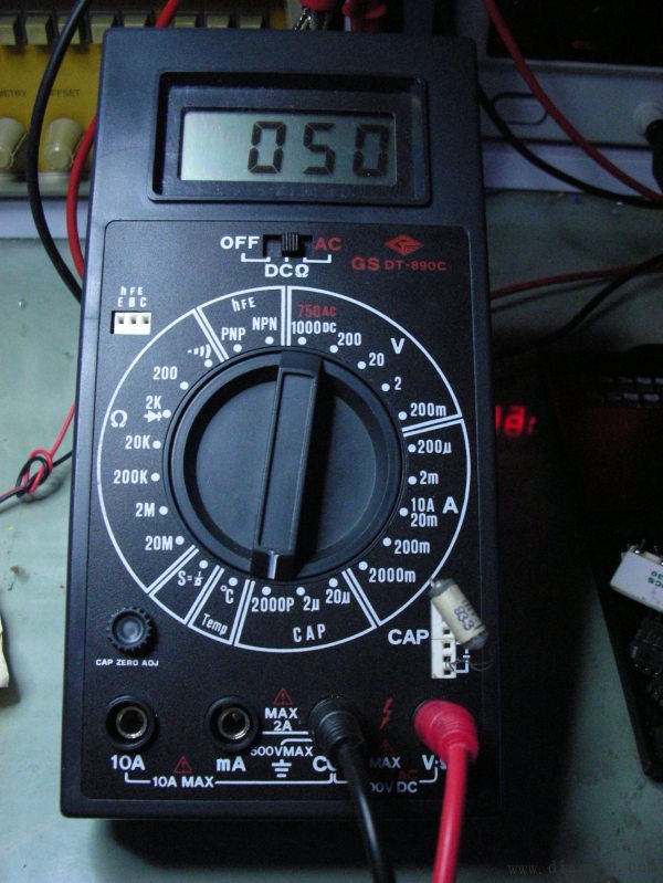 小容量电容器的检测方法