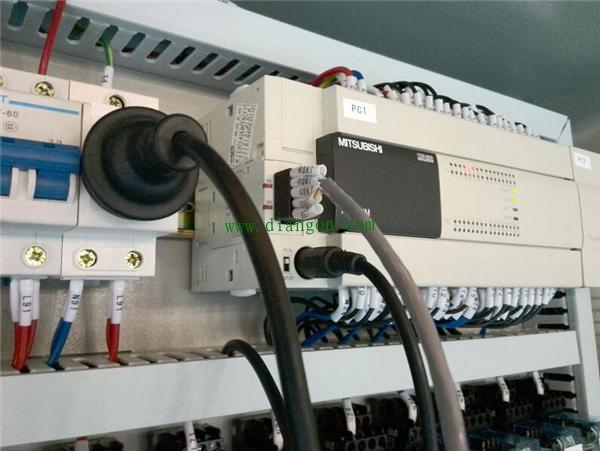 三菱FX3U PLC与三菱变频器多从站通信