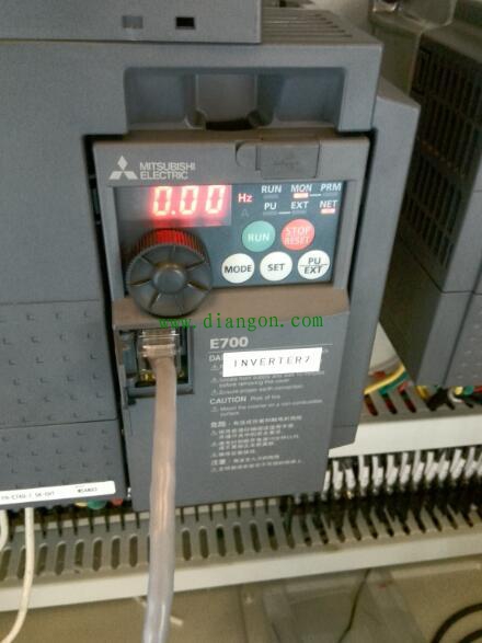 三菱FX3U PLC与三菱变频器多从站通信