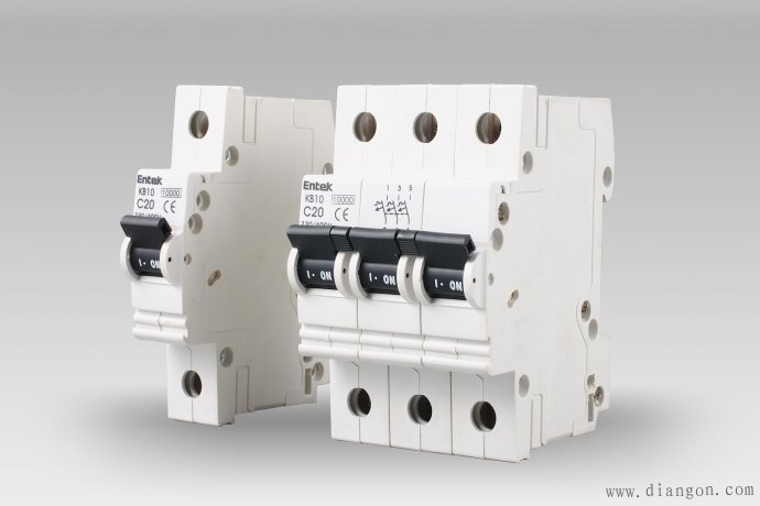 低压断路器图片_低压断路器图片内部结构_无熔丝开关/无熔丝断路器