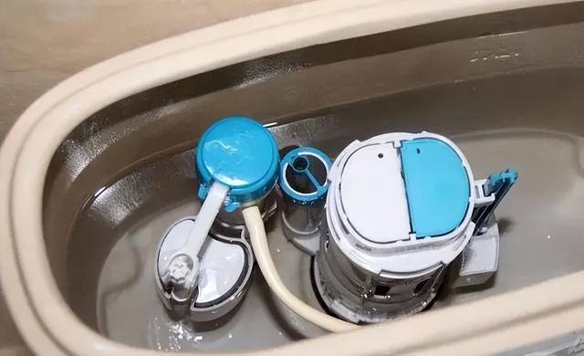 马桶漏水的原因和维修解决方法