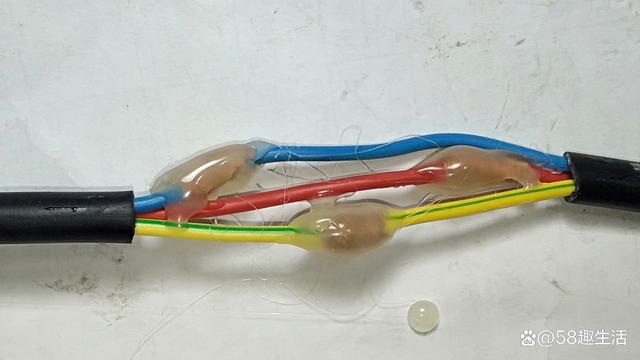 电缆接头防水处理小窍门