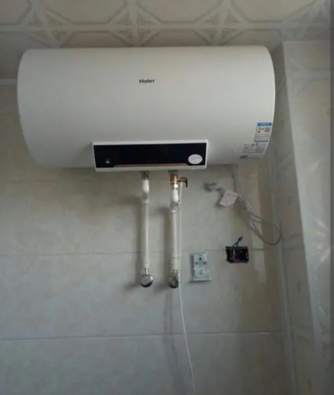 热水器烧水一直鸣叫哪里坏了？热水器叫唤不停究竟是发生了什么呢？