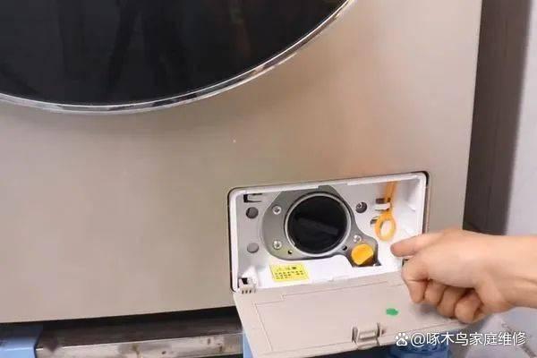 滚筒洗衣机漏水是什么原因