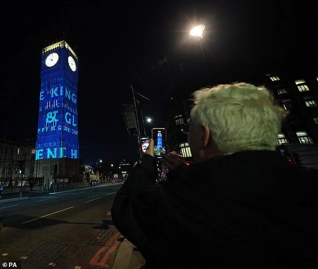 英国伦敦大本钟投影灯光秀彩排庆祝加冕礼