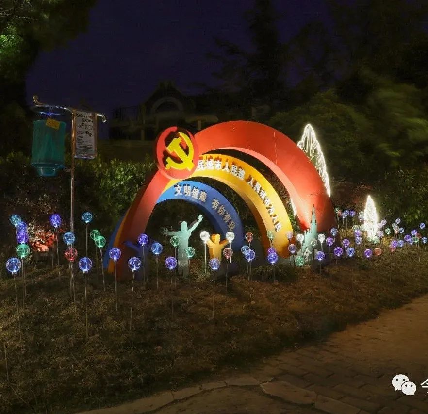 “两横六纵”亮化照“靓”上海佘山