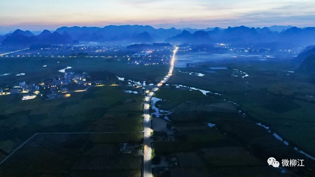 广西柳州柳江区亮化工程照亮乡村振兴路