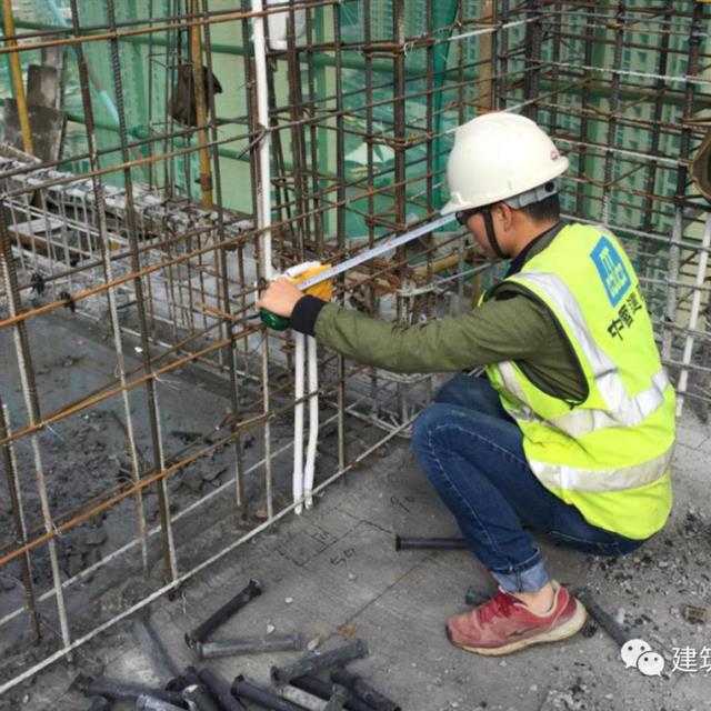 铝模工艺下剪力墙免抹灰，机电线盒如何精准预埋？