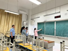 江苏盐城计量测试所赴阜宁开展教室照明计量检测活动