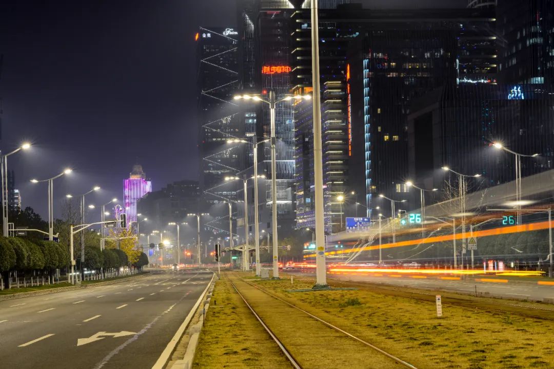 南京照明集团《基于智慧用光的城市照明数字化低碳体系开发应用项目》获2023年度南京市“十佳”低碳应用场景