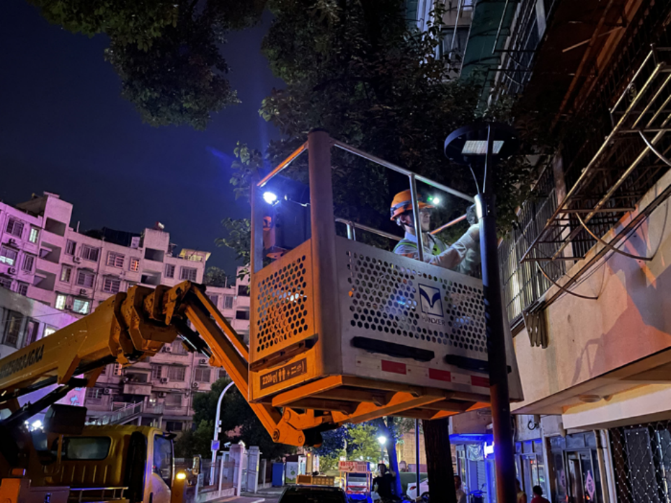 浙江金华道路照明亮化点亮亚运夜色