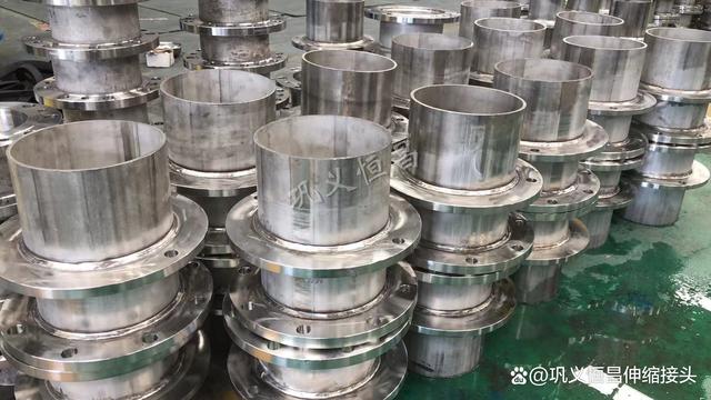 RS型套管式伸缩器用什么材料