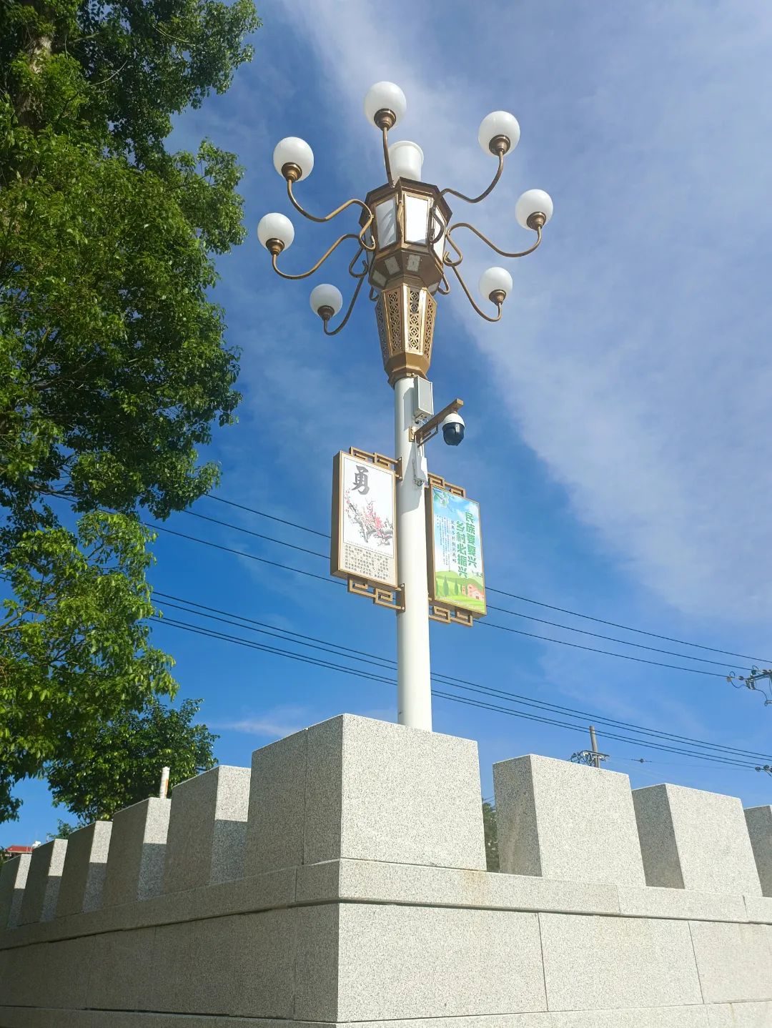 智慧灯杆助力福建泉州石狮市蚶江镇厝仔村数字乡村建设升级