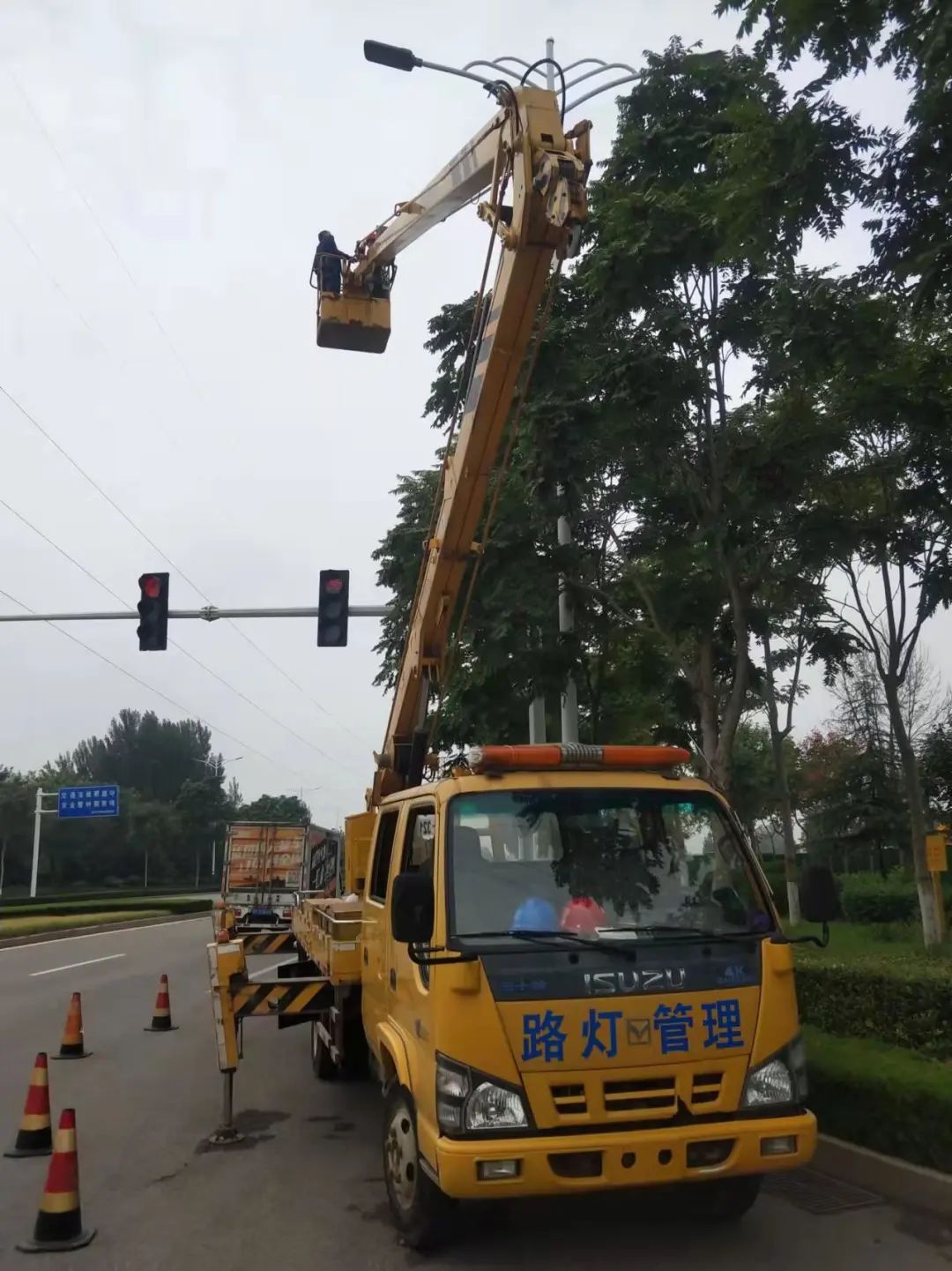山东潍坊安丘市开展城市照明设施安全隐患专项整治
