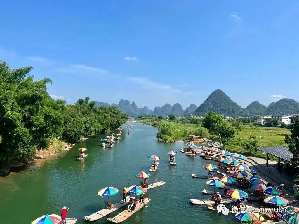 银幕光电成立十五周年团建桂林旅游活动圆满举行