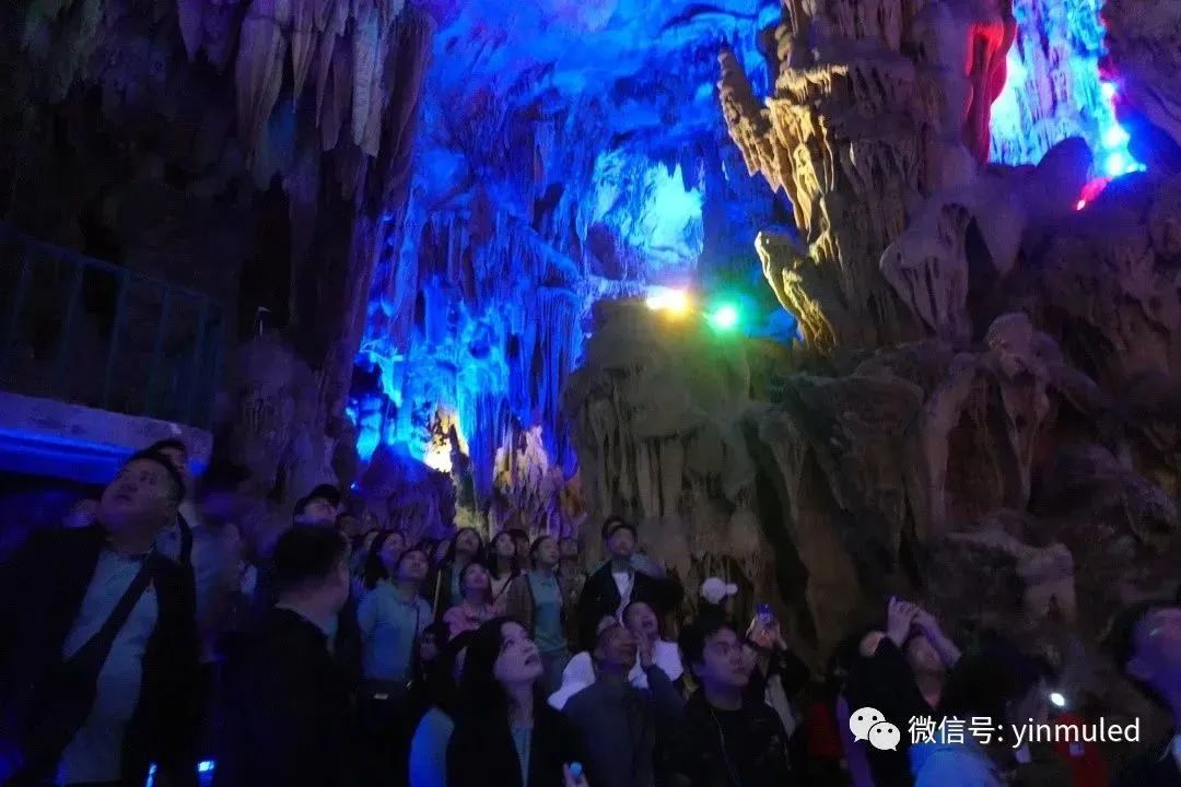 银幕光电成立十五周年团建桂林旅游活动圆满举行