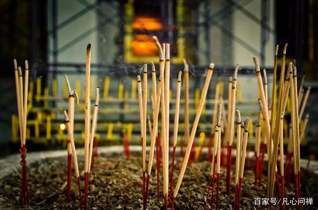 因果报应：烧香拜佛真的有用吗？