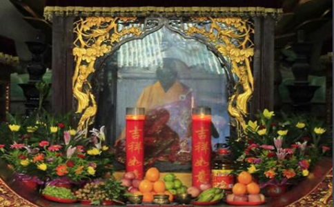 禅宗六祖是谁？禅宗六祖慧能大师传