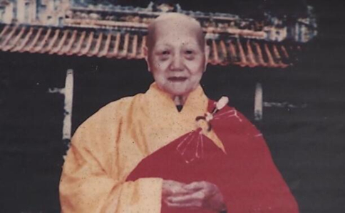 随波洗石