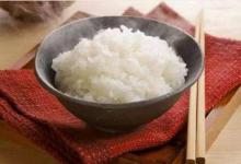 一碗白饭底下的“秘密”