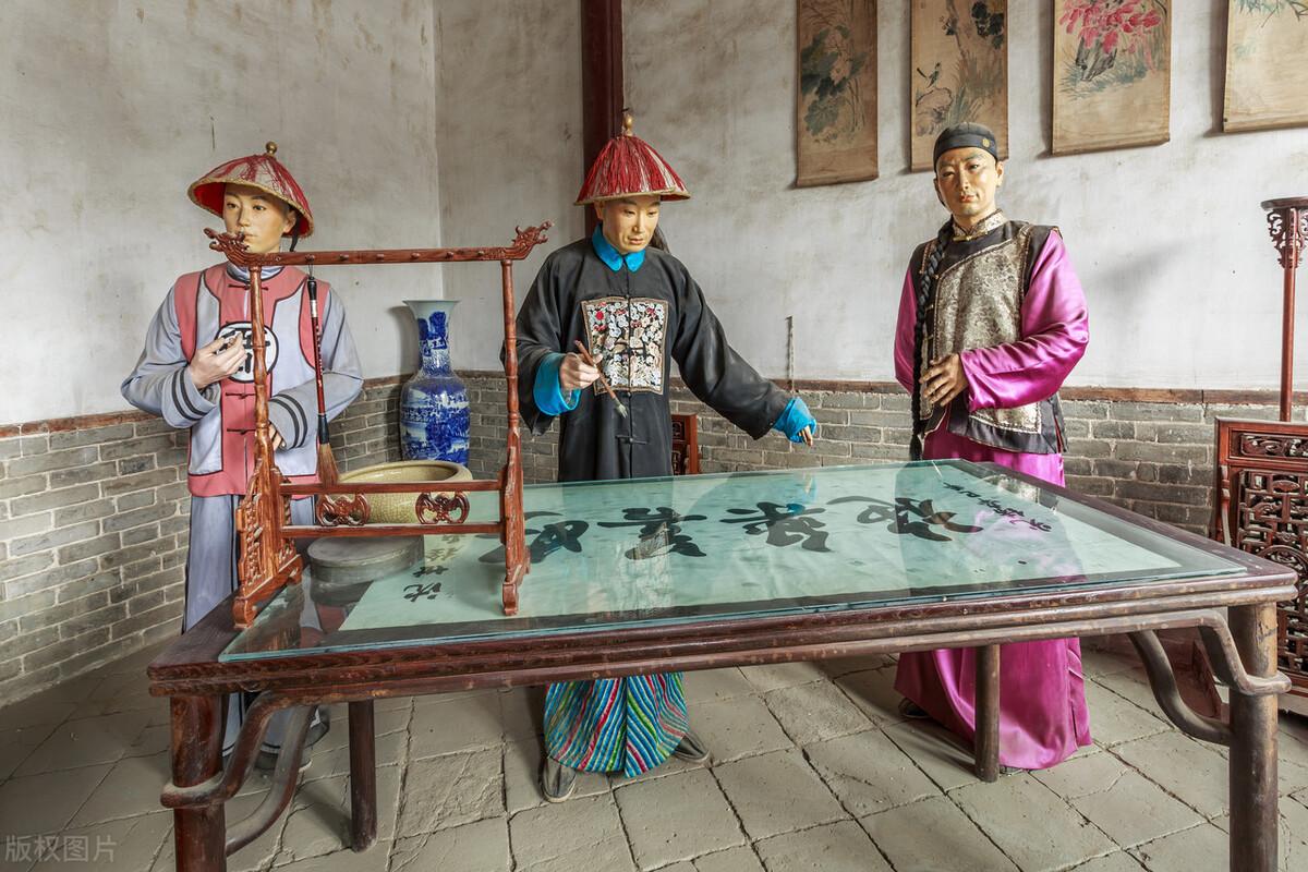 民间故事:县令指着一个赤脚少年,对师爷说“你被辞了,他接班”