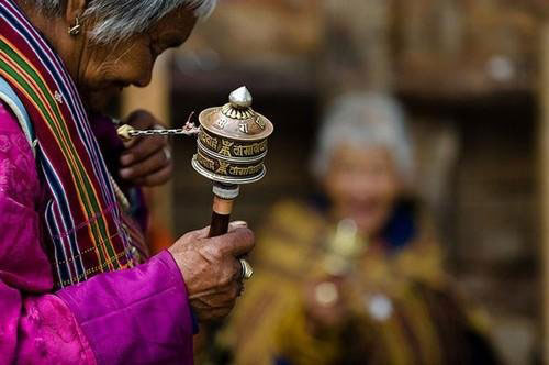 藏传佛教中常见的八大法器 藏传佛教中常见的八大法器