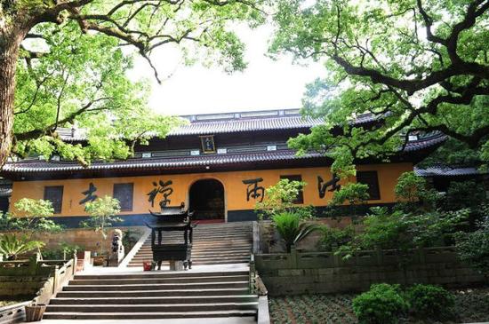 进入寺院要注意九个问题 进入寺院要注意九个问题