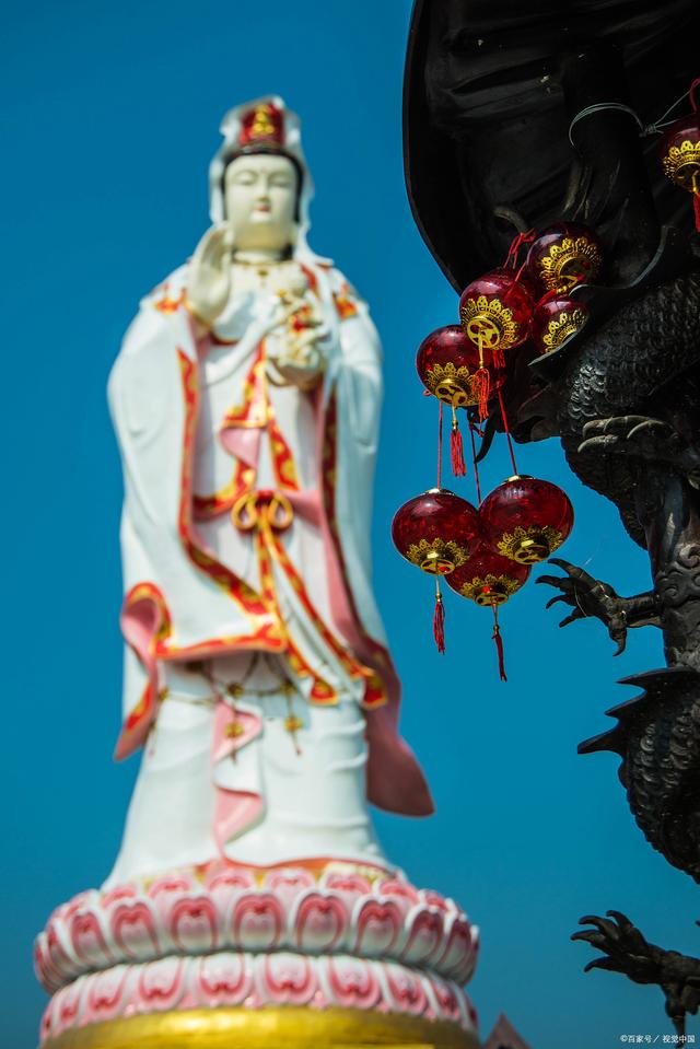 九大佛菩萨每位掌管天下什么事情？你知道几个？