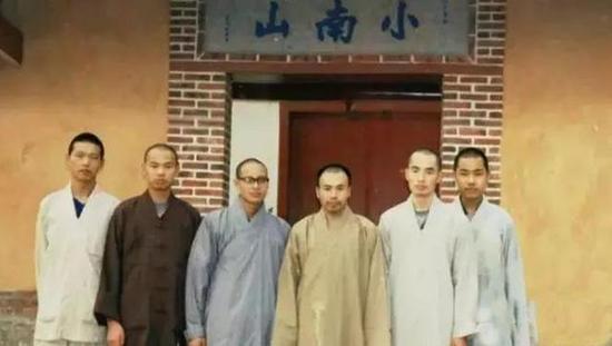 学戒五比丘:界诠法师济群法师追忆似水年华 学戒五比丘:界诠法师济群法师追忆似水年华