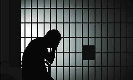 铁窗下的忏悔 铁窗下的忏悔