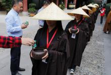 女高管上海玉佛禅寺体验7天出家生活