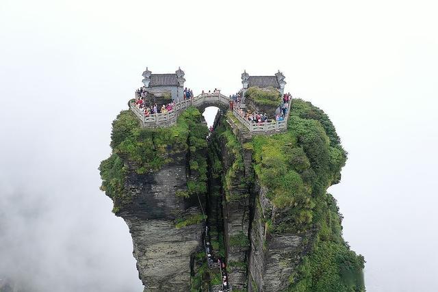 弥勒菩萨（当来下生弥勒尊佛）及其道场简介