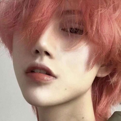 苏瓷:高冷个性男头（部位 高冷 成熟 酷）