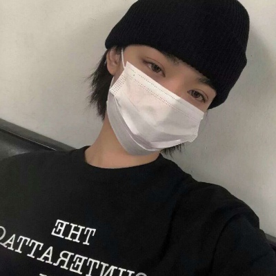 林思韵/高清/优质/部位男头/接下来的秋天里你会顺利度过所有难关.