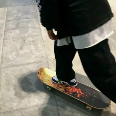 林思韵/高清/优质/部位男头/接下来的秋天里你会顺利度过所有难关.