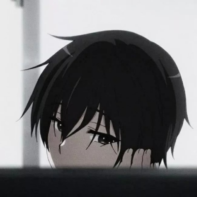 #男生头像#黑白~我还以为这次我真能好好谈一个恋爱了呢 。