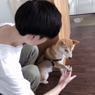 念七 帅气成熟男生头像