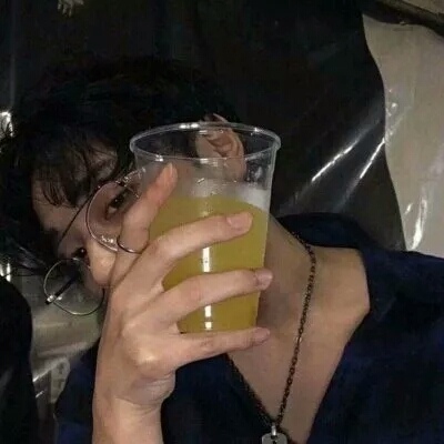 仙男头像/雨过天晴后的世界总给人一种明媚