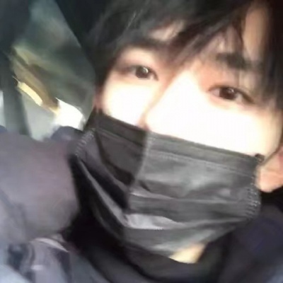 易烊千玺