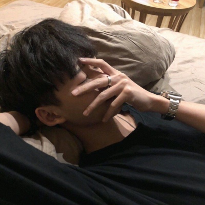 溺毙:帅气原宿风简单气质男头.无论何时我都会向温柔屈服的