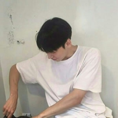 男生头像：真人帅气头像，今天我的小公主开心了吗？